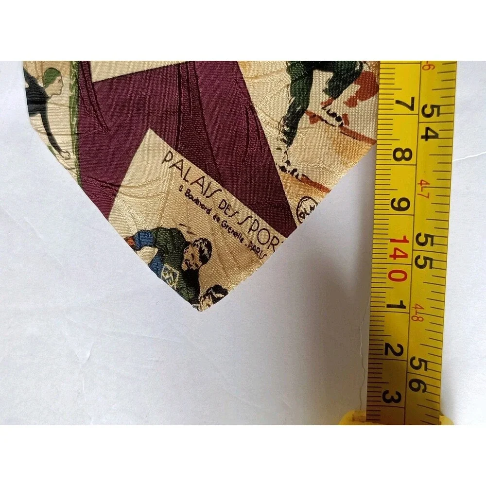 Vintage Abercrombie & Fitch Winter Sports Neck Tie 56 Inches 100% Silk